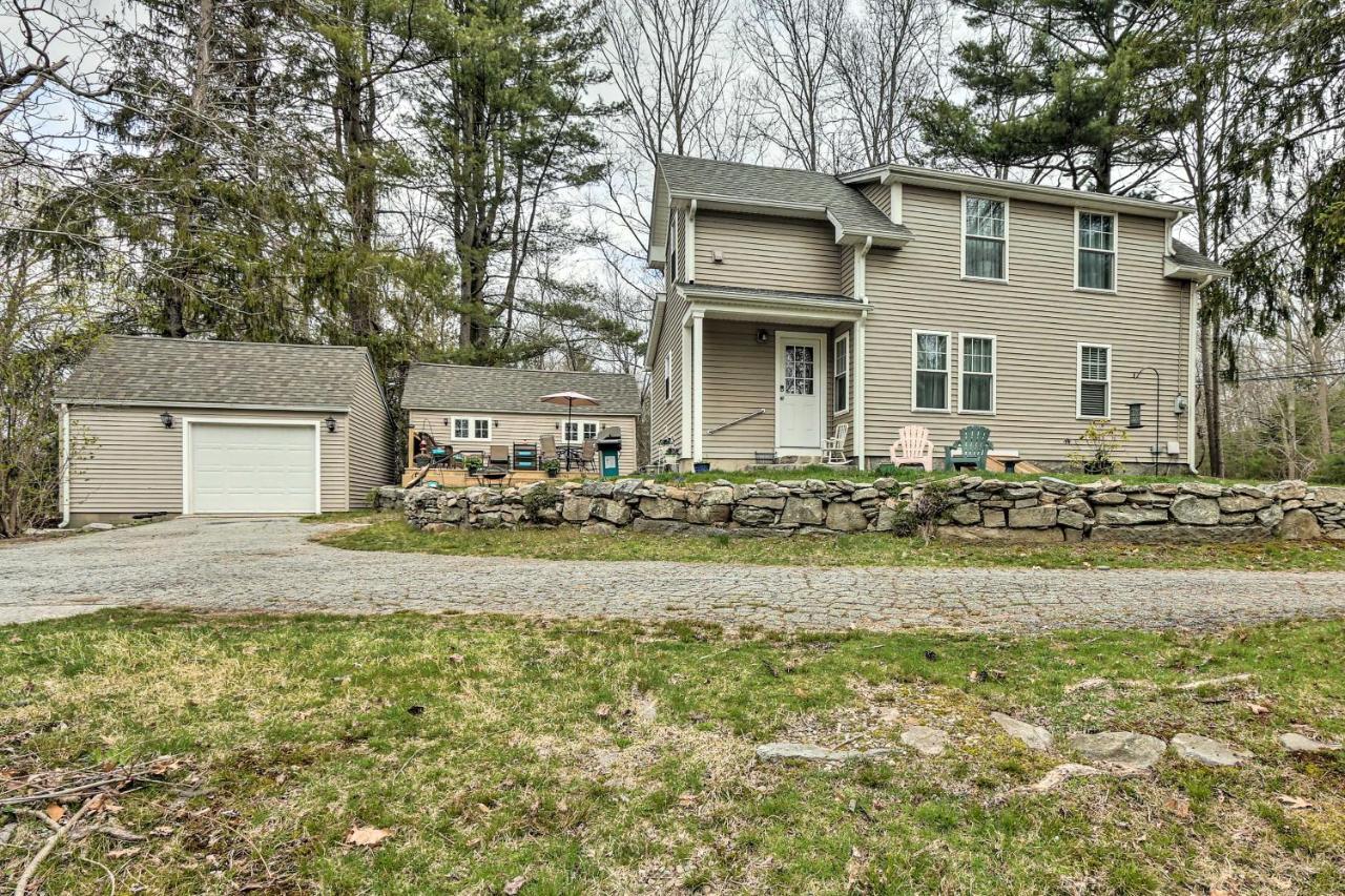 Remodeled Farmhouse In Waterford Near 2 Beaches! Buitenkant foto