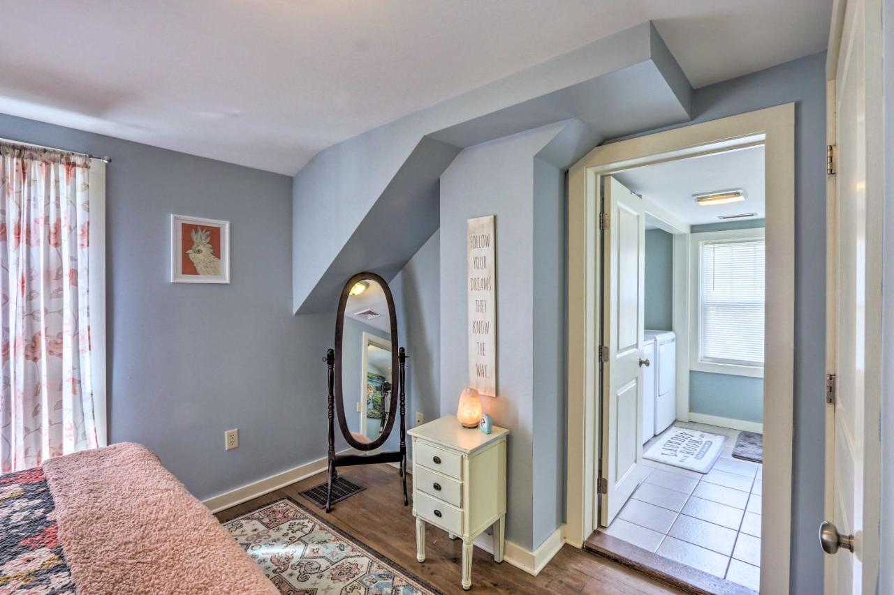 Remodeled Farmhouse In Waterford Near 2 Beaches! Buitenkant foto