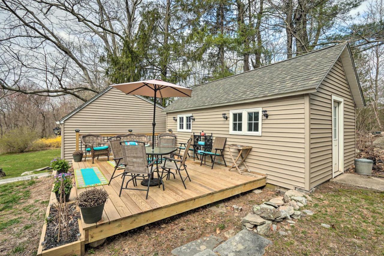 Remodeled Farmhouse In Waterford Near 2 Beaches! Buitenkant foto